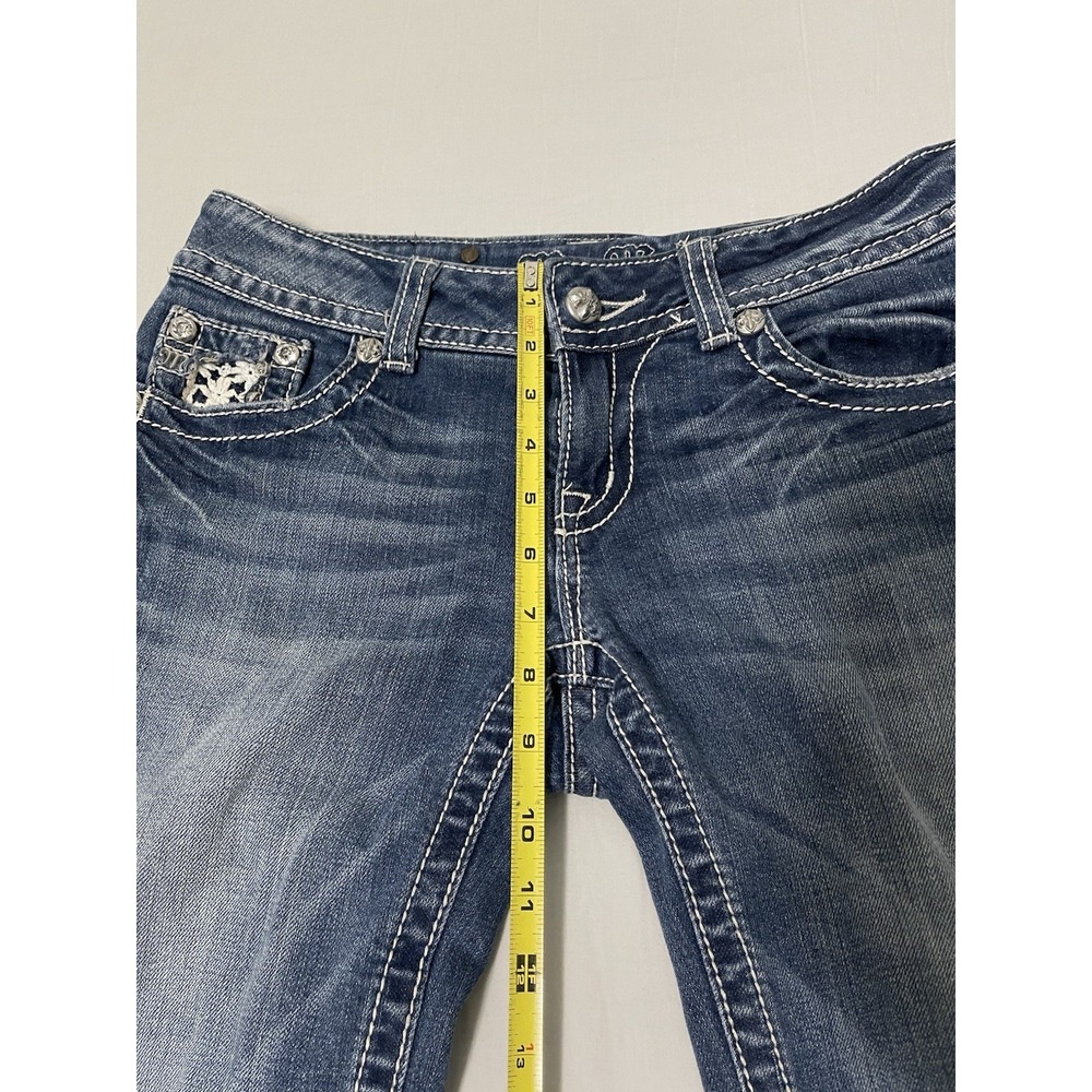 Miss Me Jeans Shorts Size 28 JP6158M Bermuda Embroidered Denim Whiskers - Picture 7 of 8
